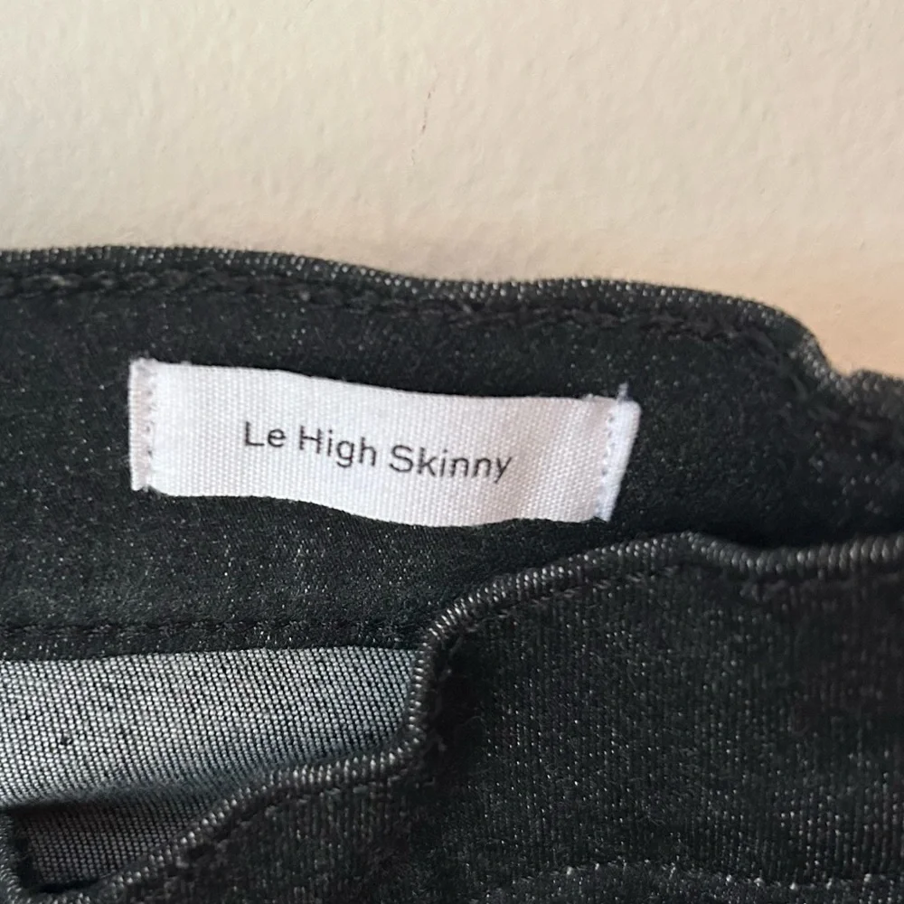 Frame Le High Skinny Jeans Split Hem Black Corvo Stretch - Size 27 - Picture 7 of 11